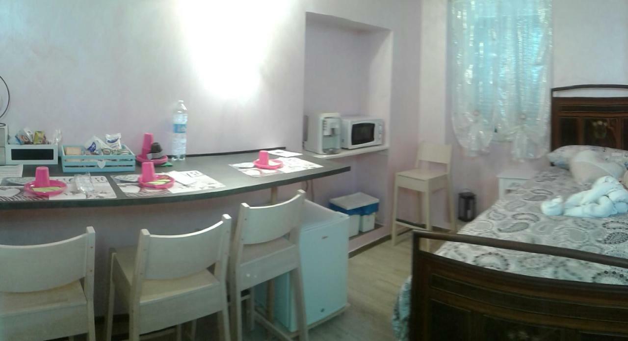 Agriturismo Nonni Devia Lucinasco ภายนอก รูปภาพ